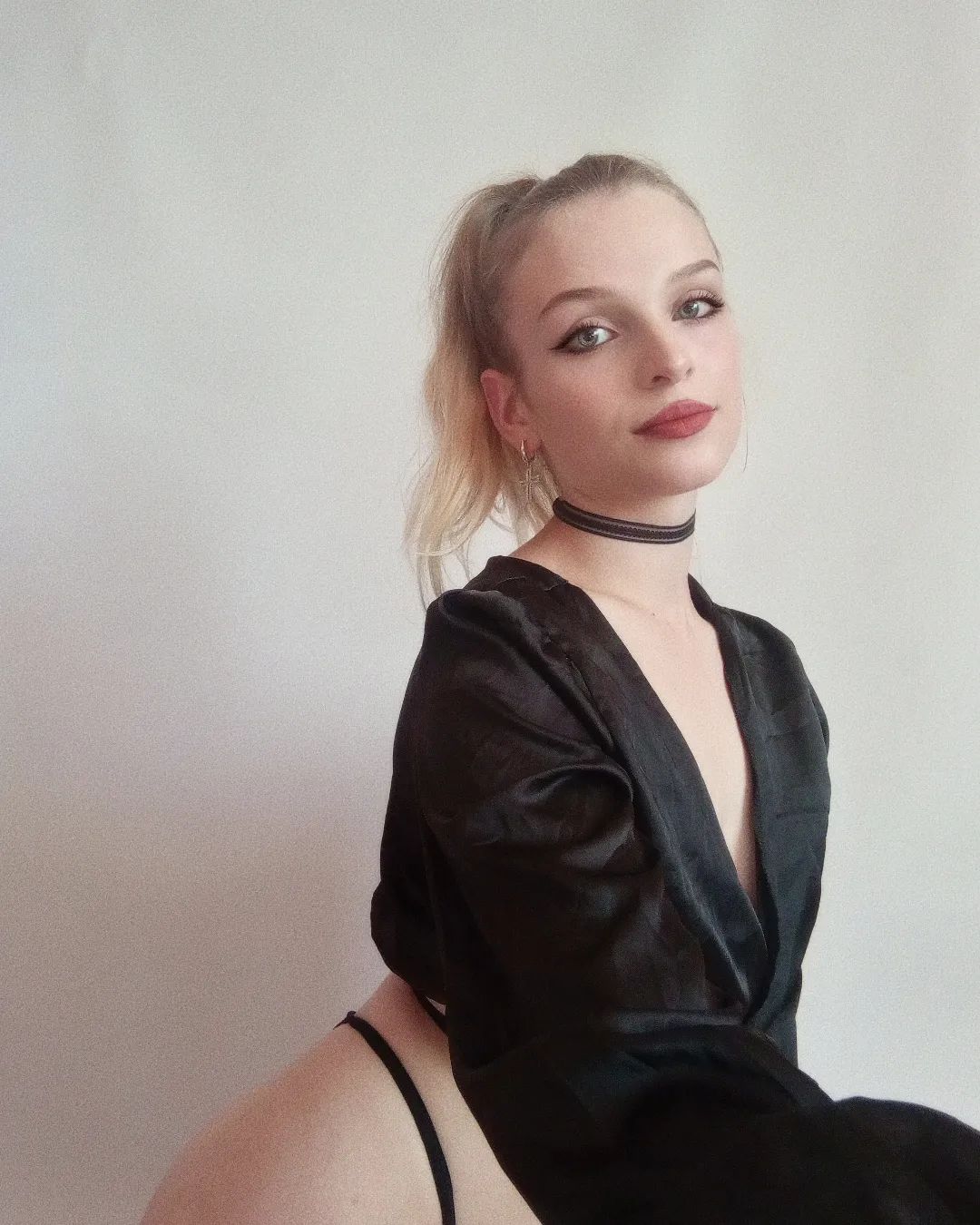Sexy22Candyberry 5'3 or under(160cm),Bisexual,Amber,Russian,Ladies